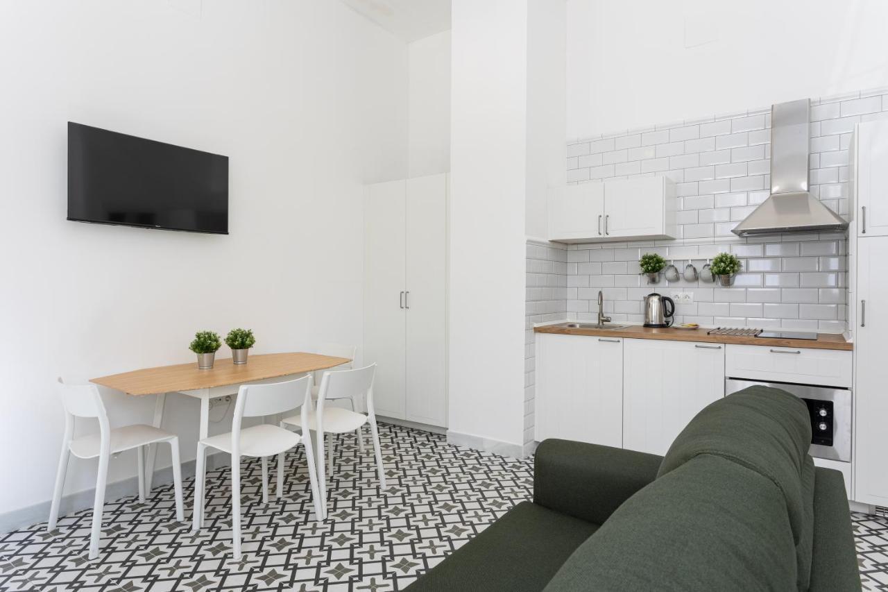 Appartamento Holidays2malaga Picasuss Loft New Built Close Huelin And Promenade *